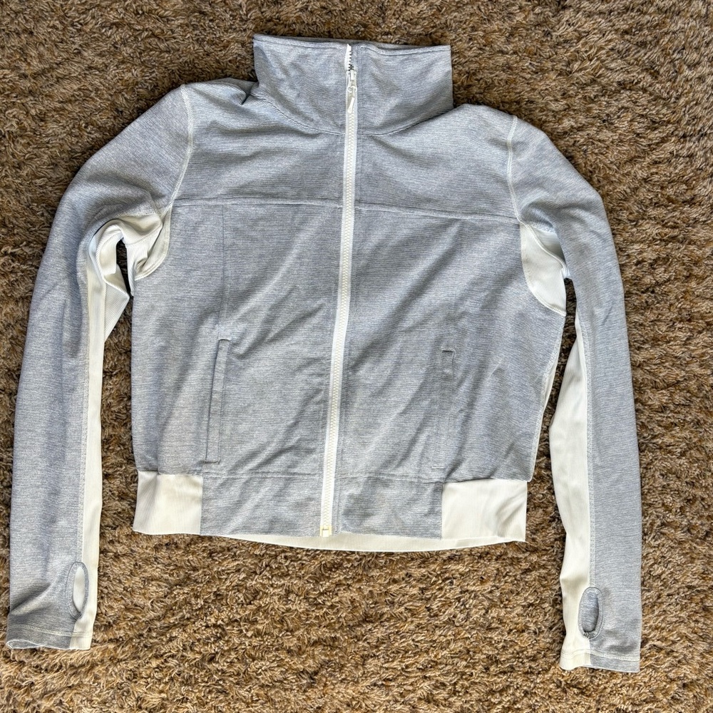 Lululemon Women's Light Gray striped Zip-Up Jacket